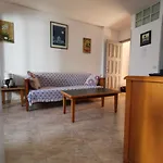 Full Flats And Rooms With Shared Toilet Wifi Free San Fernando