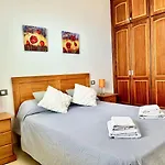 Cozy Seaview Apartment With Gym & Kids Park