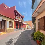 Lightbooking Tazacorte La Palma