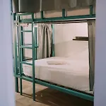 Kite & Surf Nomad House
